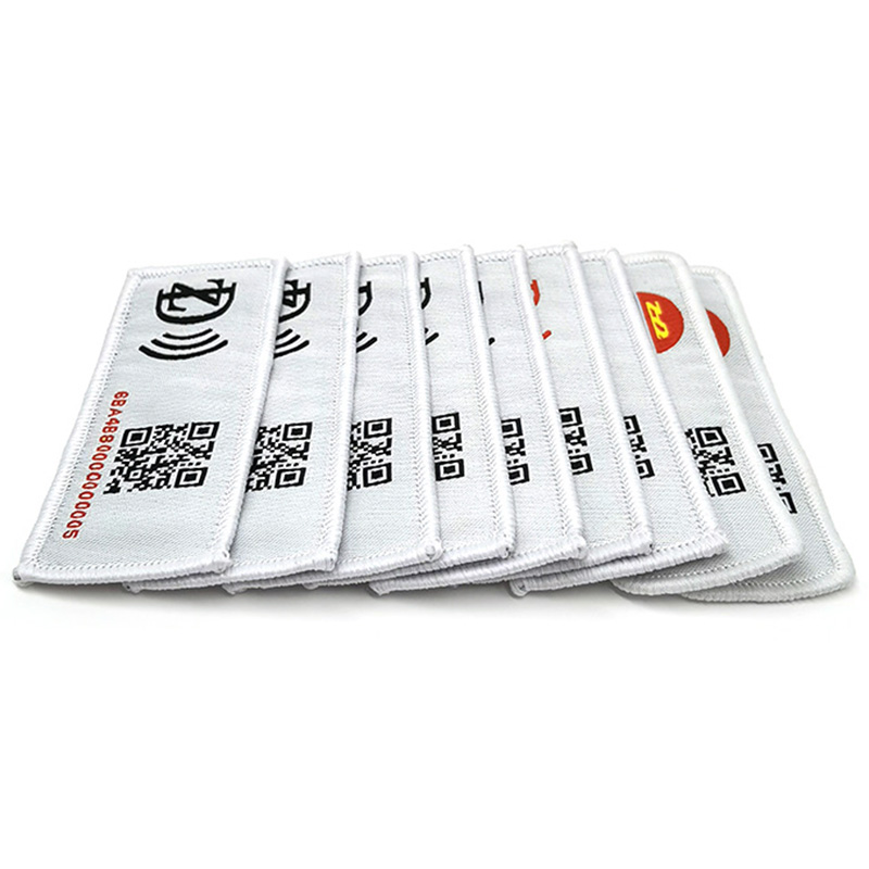 Reusable  RFID UHF Garment Tag