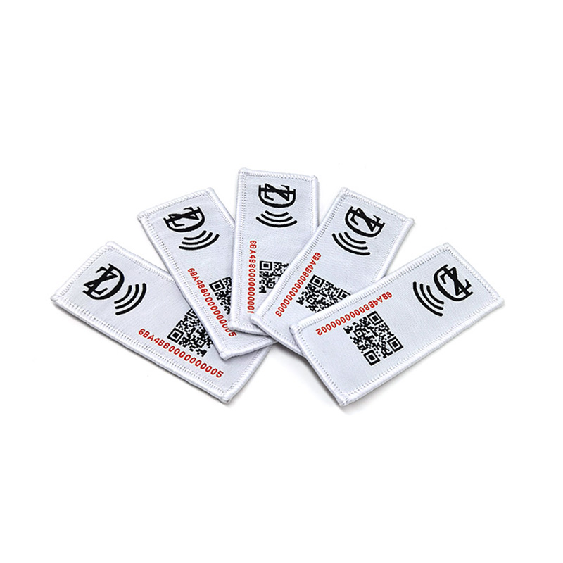 Reusable  RFID UHF Garment Tag
